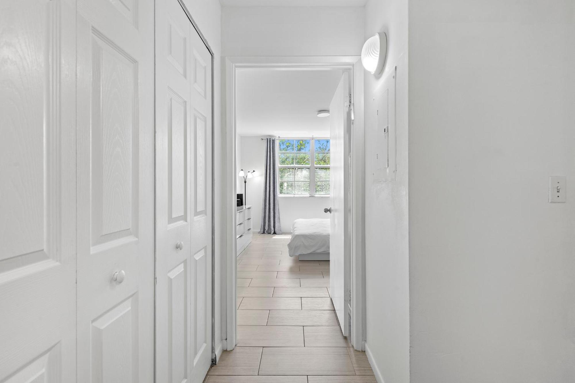 Yacht Club 2 Bedroom And 2 Bathroom With Baby Crib & Free Parking Apartamento Miami